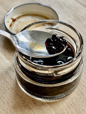 schwarze balsamico perlen, packung balsamico caviar